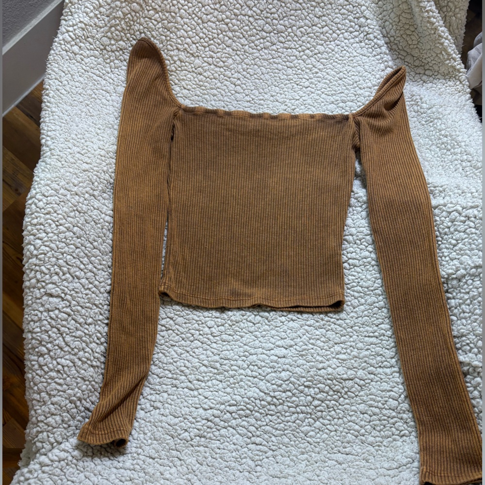 Brown Ribbed Long Sleeve Top